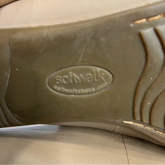 Softwalk Shelby slip on flats tan taupe leather women’s size 9.5WW business - Picture 8 of 10